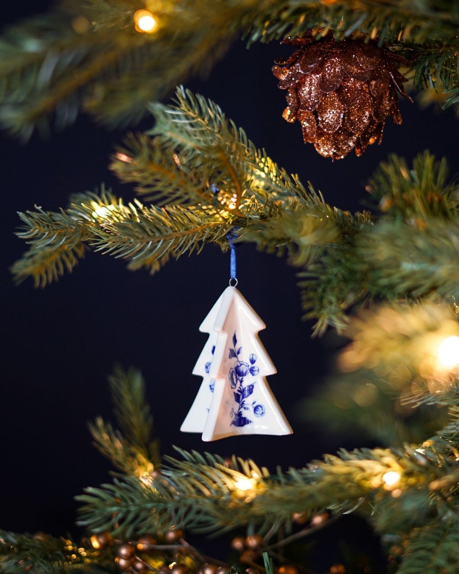 3-D Christmas Tree - 9 cm